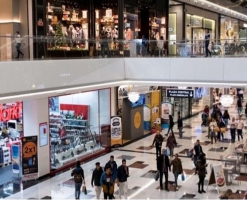 interior centro comercial nevada